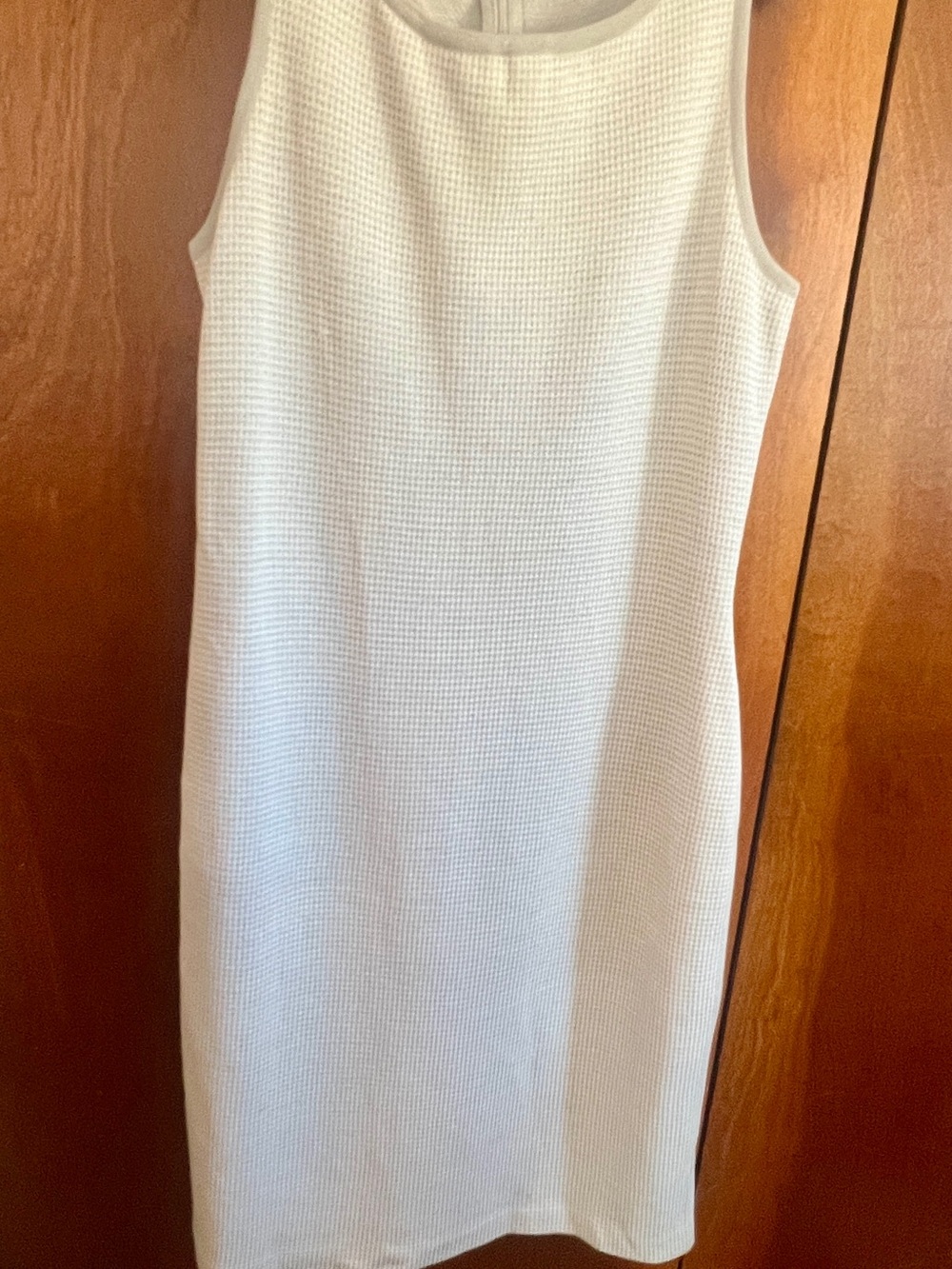 St. John size 8 sleeveless Knit Shift Dress - Women